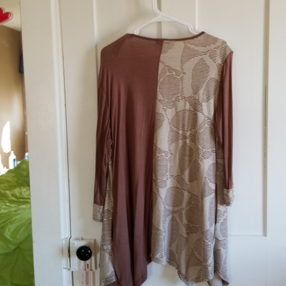 Cardigan - Picture 5 of 5